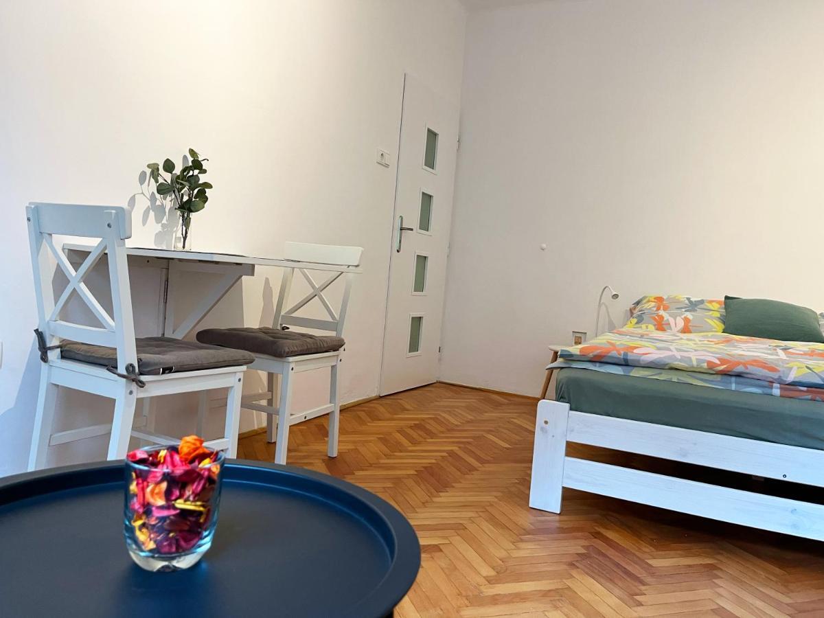 Apartman Pod Vyhlidkou Nové Město nad Metují Esterno foto